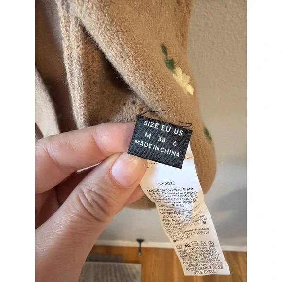 Sweater Vest Womens Medi Tan Floral Embroidered Tie Front Pointelle Spring - Picture 4 of 7